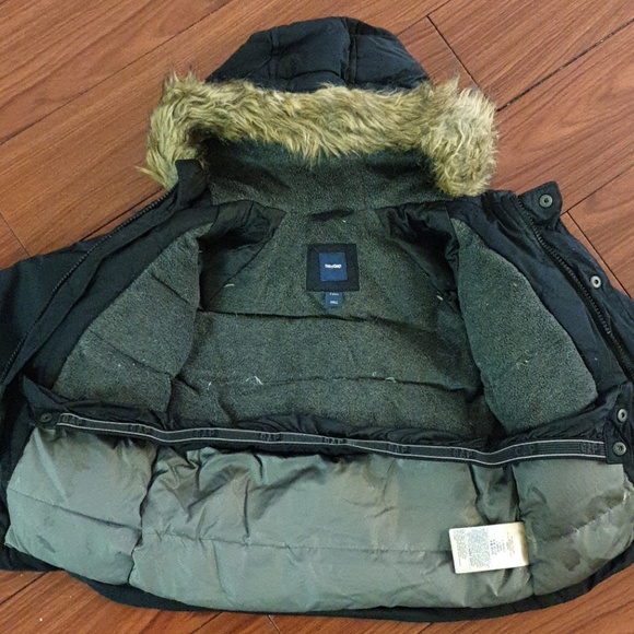 BabyGAP winter down/feathers puffer with fleece lining - Picture 3 of 5